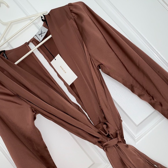 SHEIKE Satin Dress - Picture 3 of 5